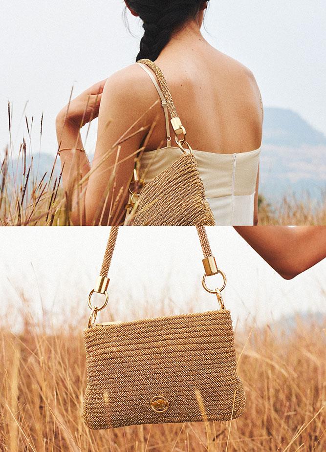 Anita Dongre Mobile 1